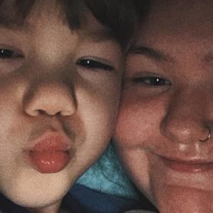 Meet your Posher, Bay